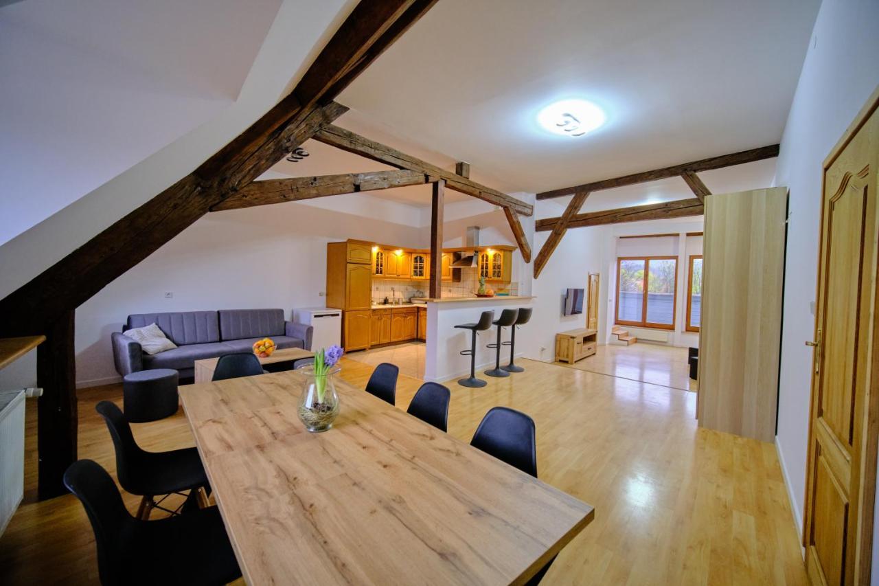 Urania Apartamenty Kowary Pokój zdjęcie