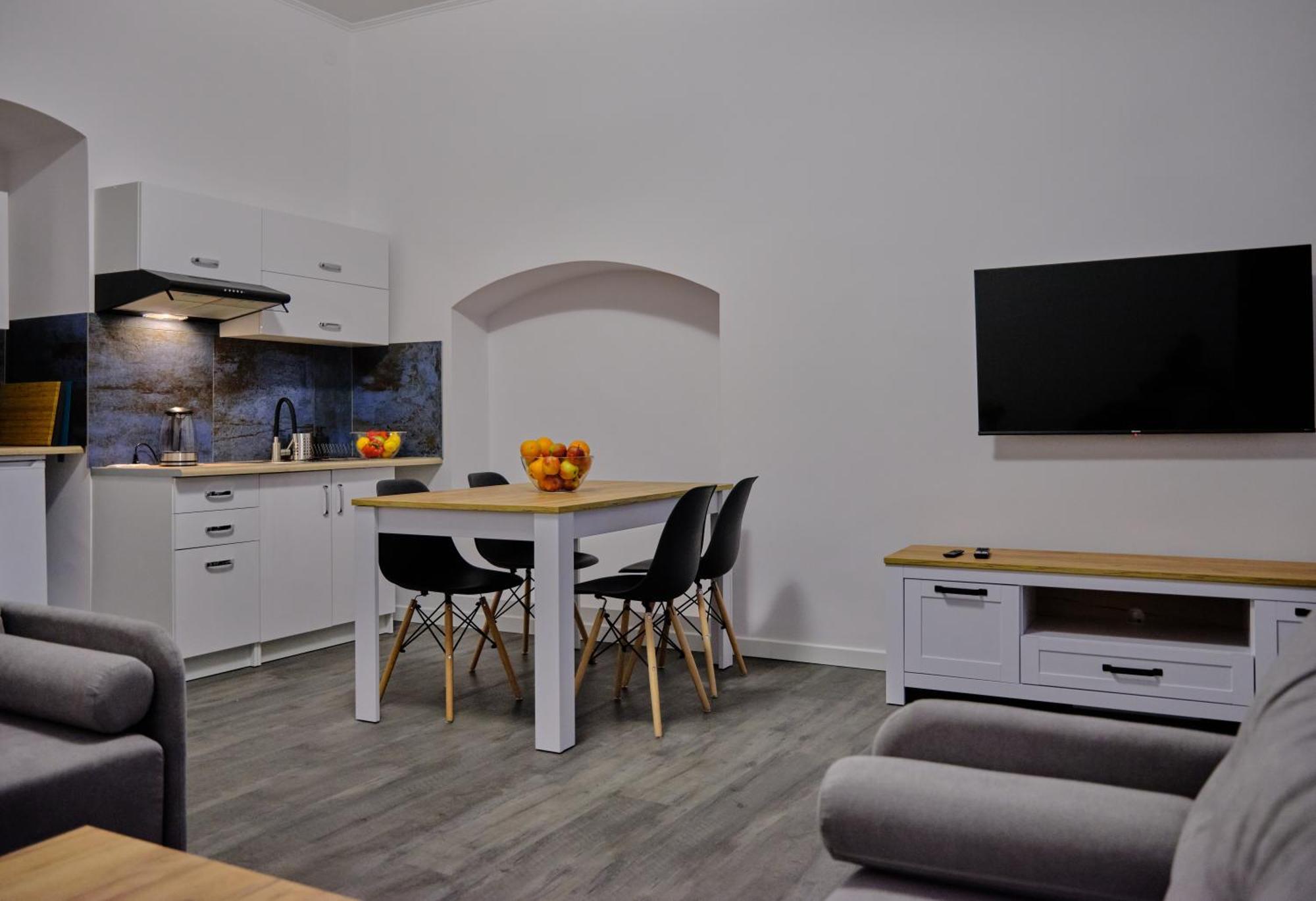 Urania Apartamenty Kowary Pokój zdjęcie